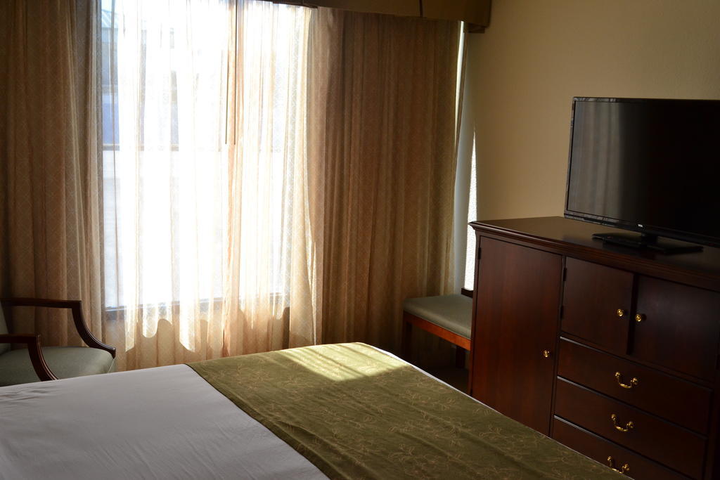 Jameson Inn & Suites Bowling Green Buitenkant foto
