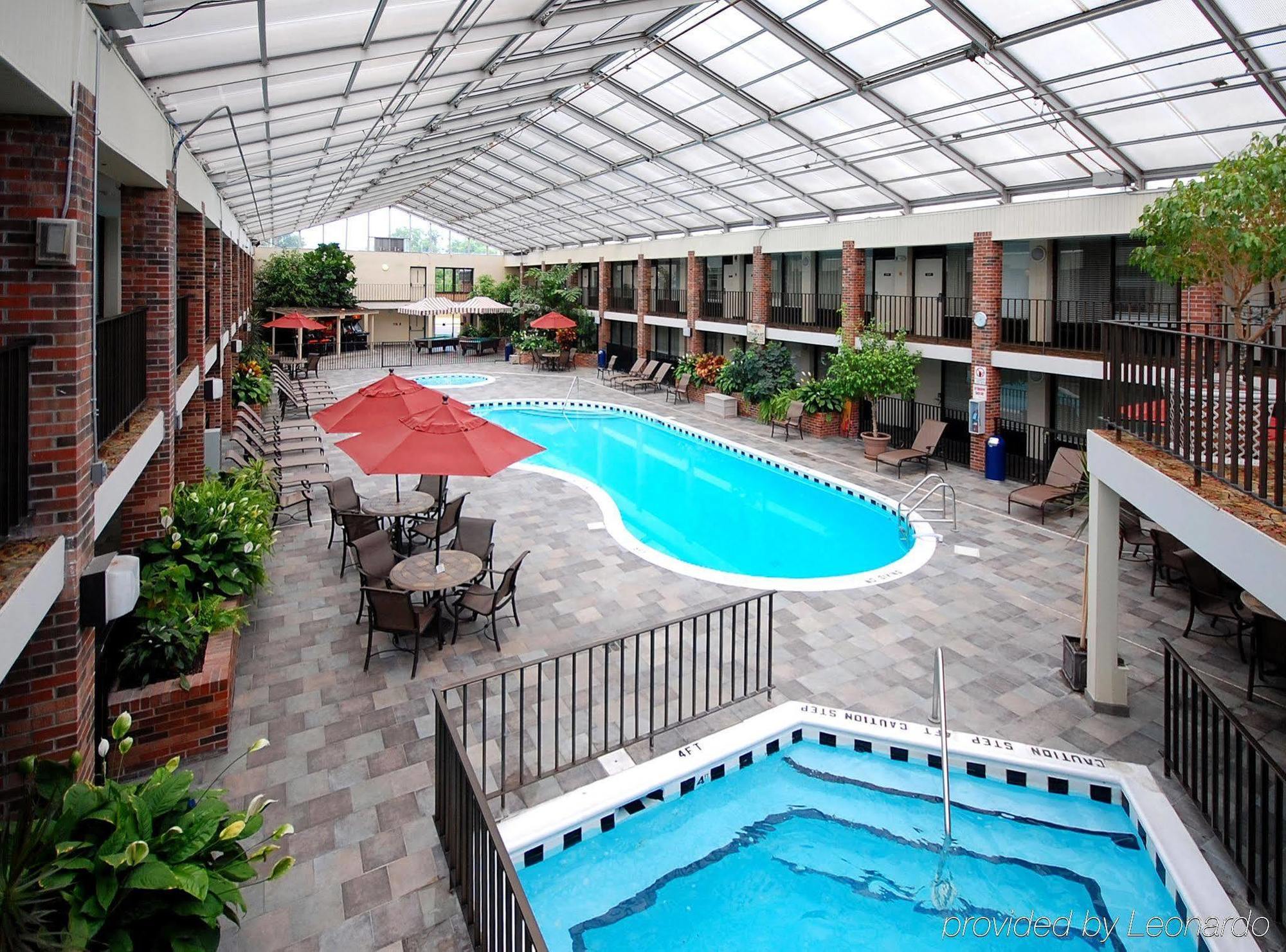 Jameson Inn & Suites Bowling Green Buitenkant foto