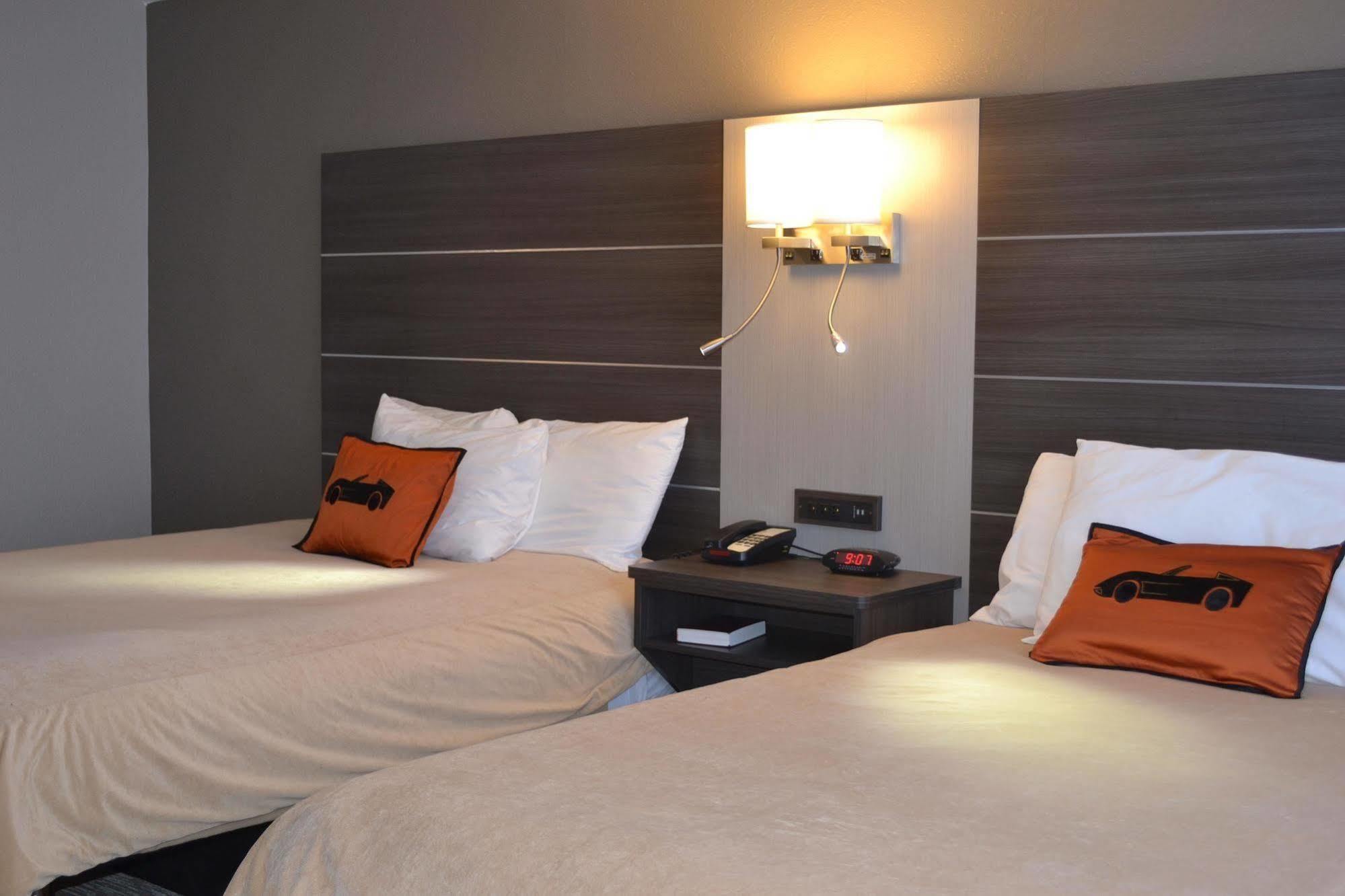 Jameson Inn & Suites Bowling Green Buitenkant foto
